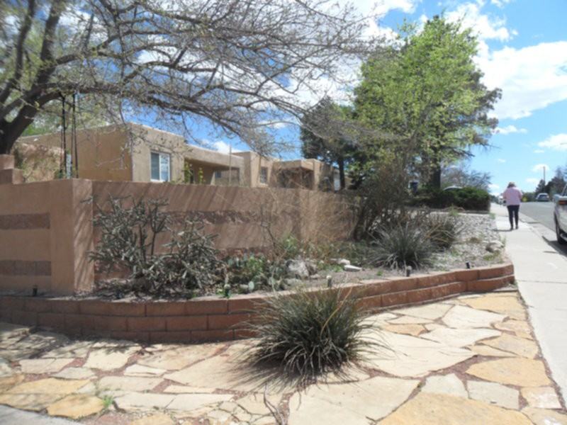 410 Wellesley Dr #Se - Photo 2 of 18