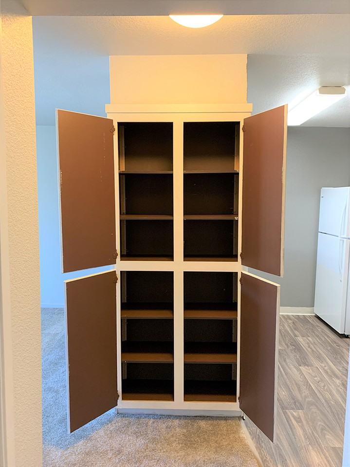 Somerset Apartments - Photo 5 of 31