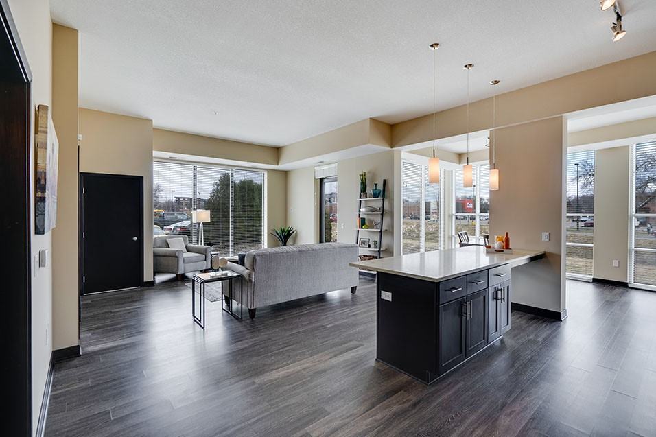 One Southdale Place - Photo 3 of 42