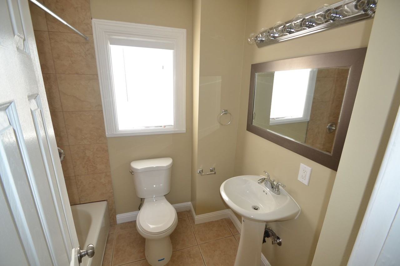 2700 E Dominguez St - Photo 2 of 14