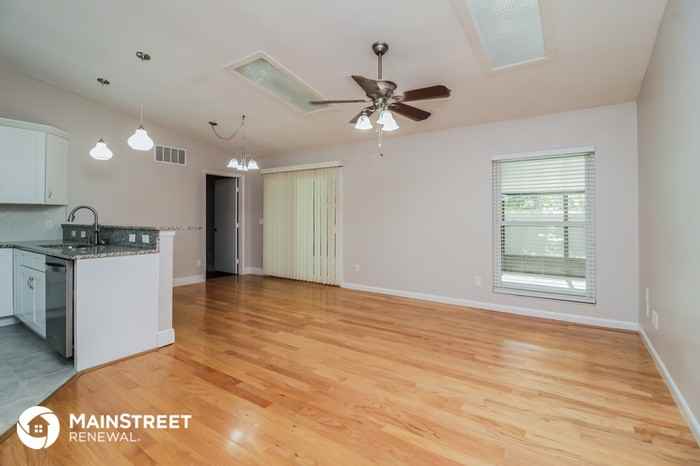 644 Cypress Lane - Photo 3 of 16