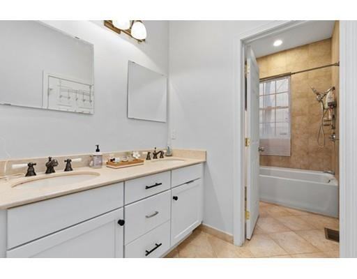 65 Chestnut Avenue #1A - Photo 3 of 11