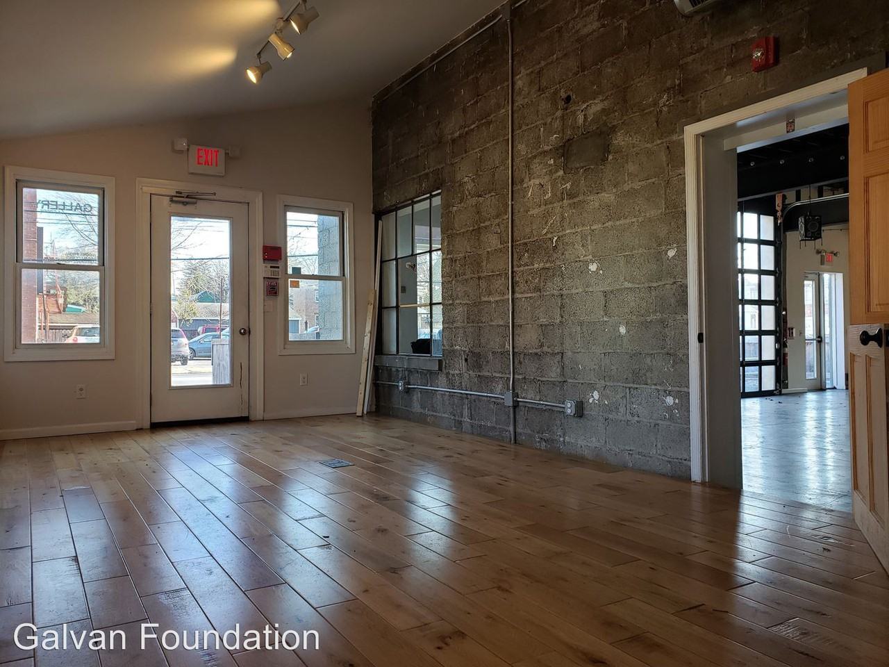 255259 Union St - Photo 2 of 6