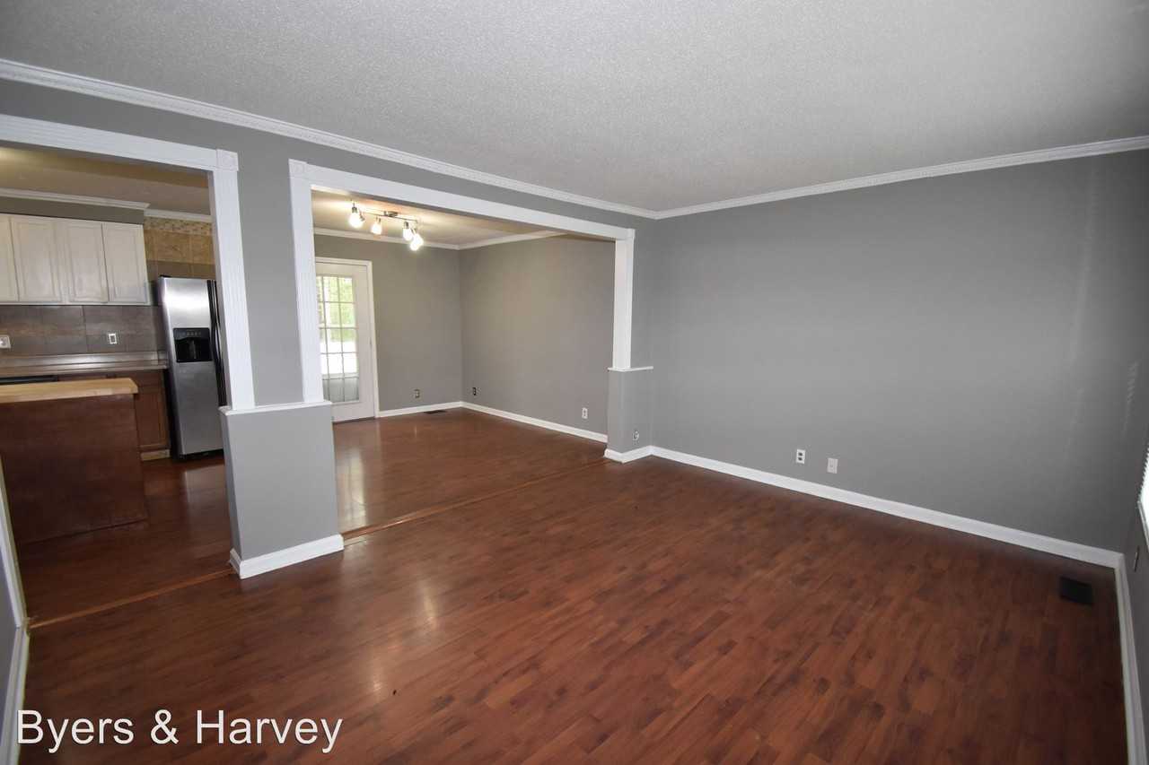 421 Needlewood Drive - Photo 2 of 31