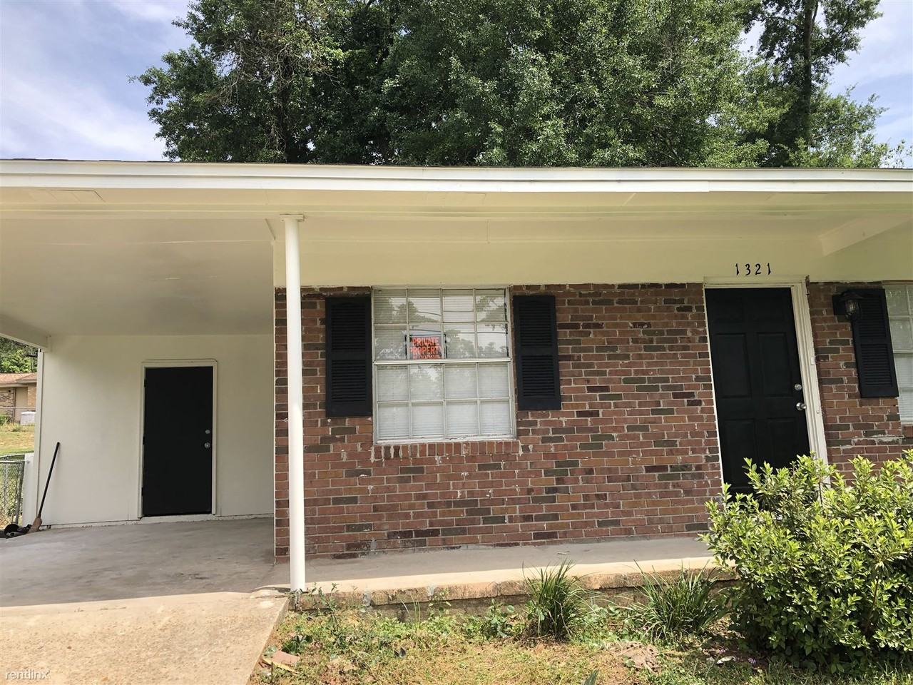 1321 Colorado St - Photo 3 of 16