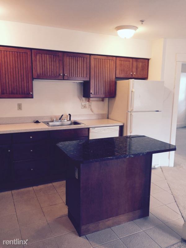 9 Pickering Way #1 - Photo 2 of 8