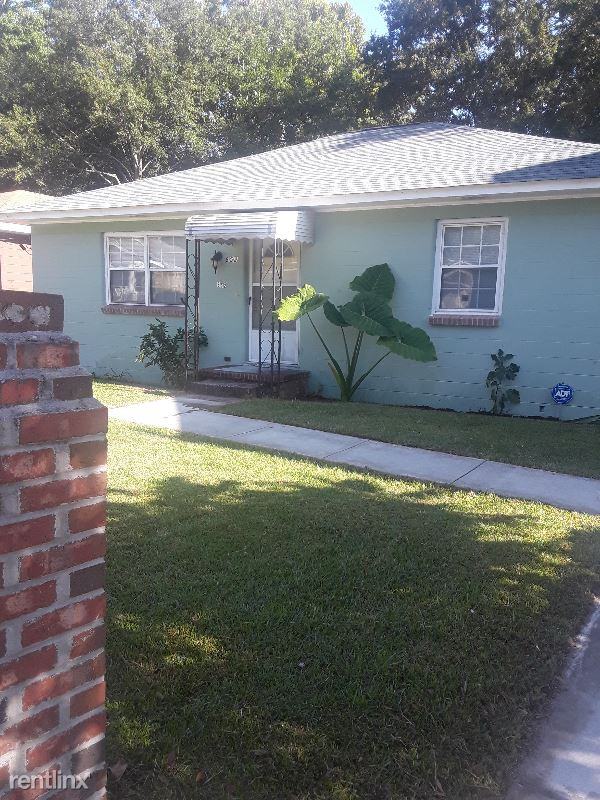 852 Tripe St - Photo 3 of 26