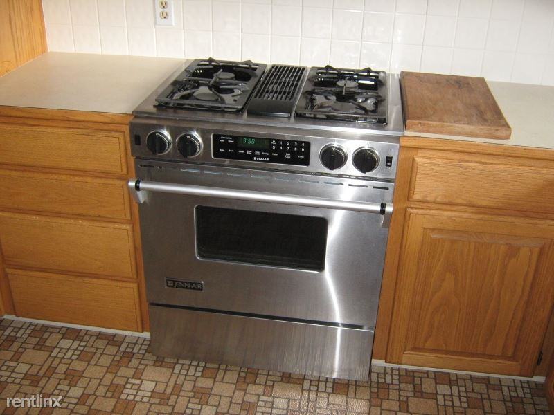 8700 N Nine Mile Rd - Photo 3 of 10