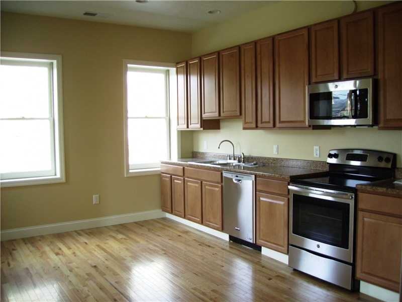 860 Western Ave - Photo 3 of 12