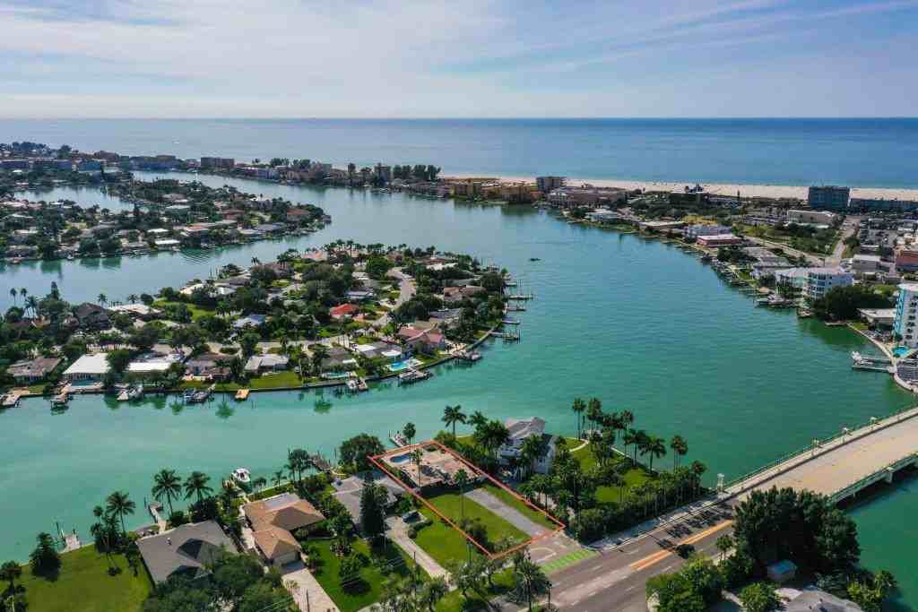 2 Treasure Ln - Photo 3 of 10