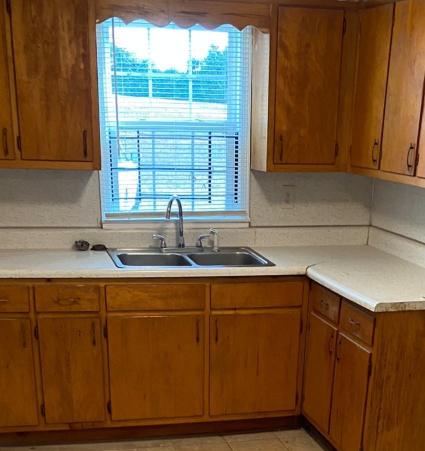 3273 Fairburn Rd Sw - Photo 3 of 15