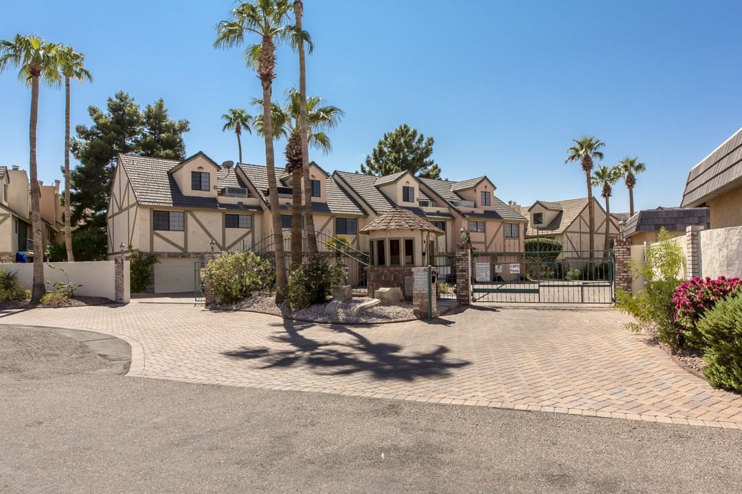 1566 Palace Way, Lake Havasu City, AZ 86403 3 Bedroom Apartment for