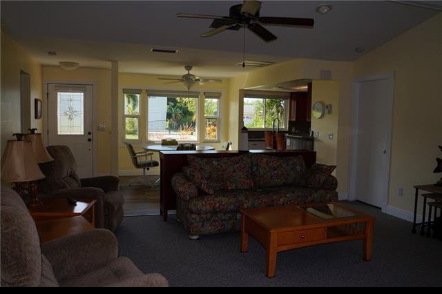 7980 Barrancas Ave - Photo 3 of 30