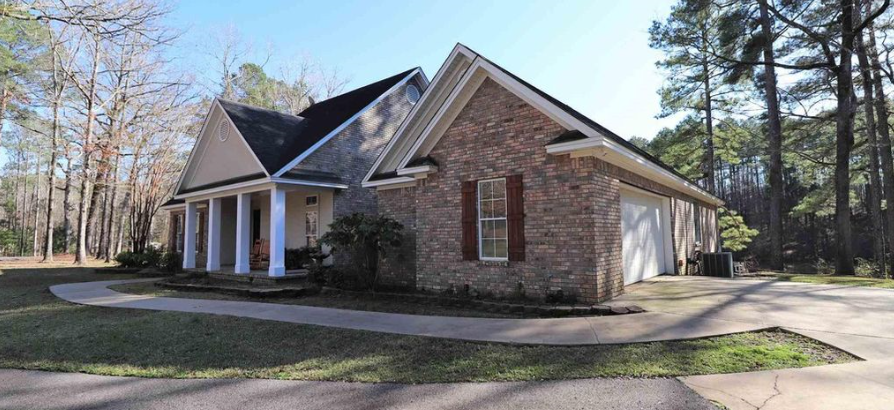 638 Zodie Sims Road - Photo 2 of 18