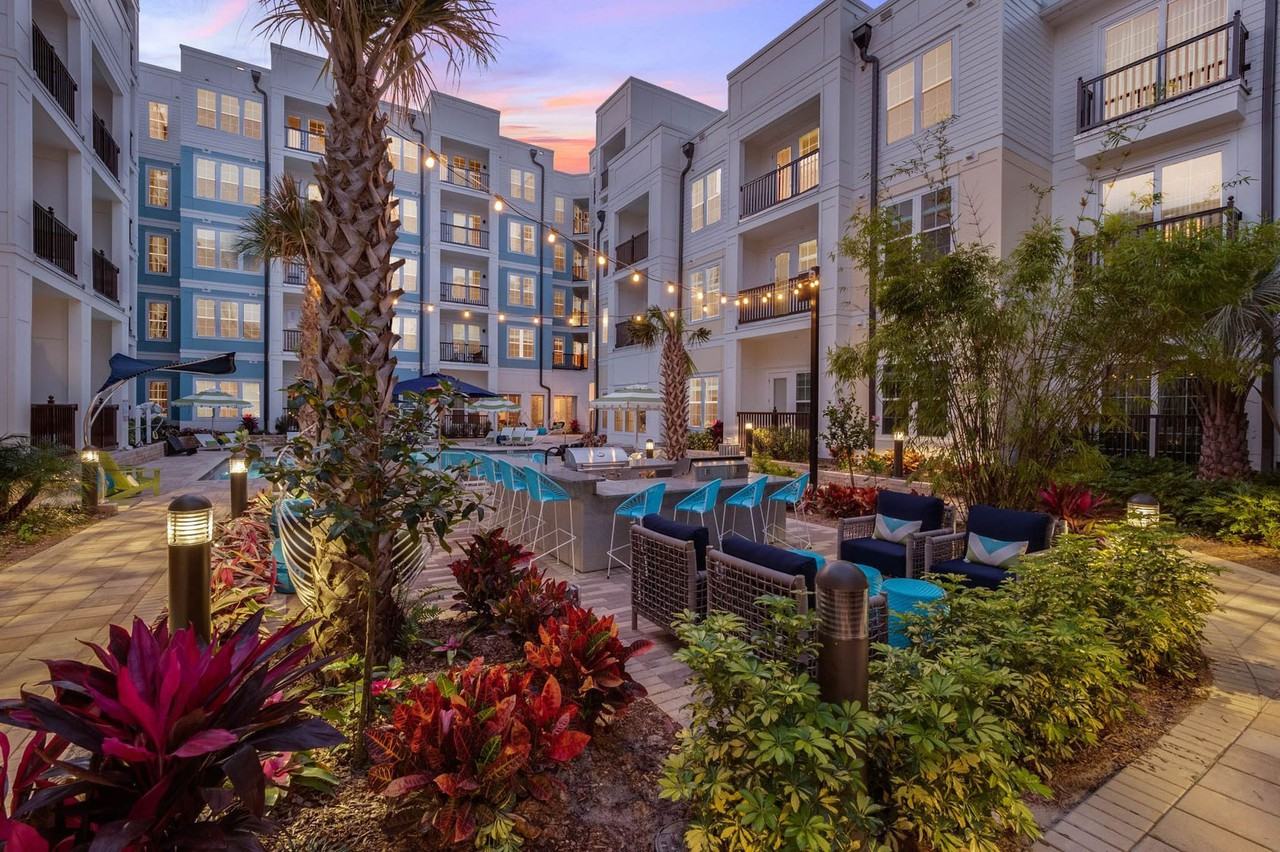 The Princeton at College Park - Photo 3 of 38