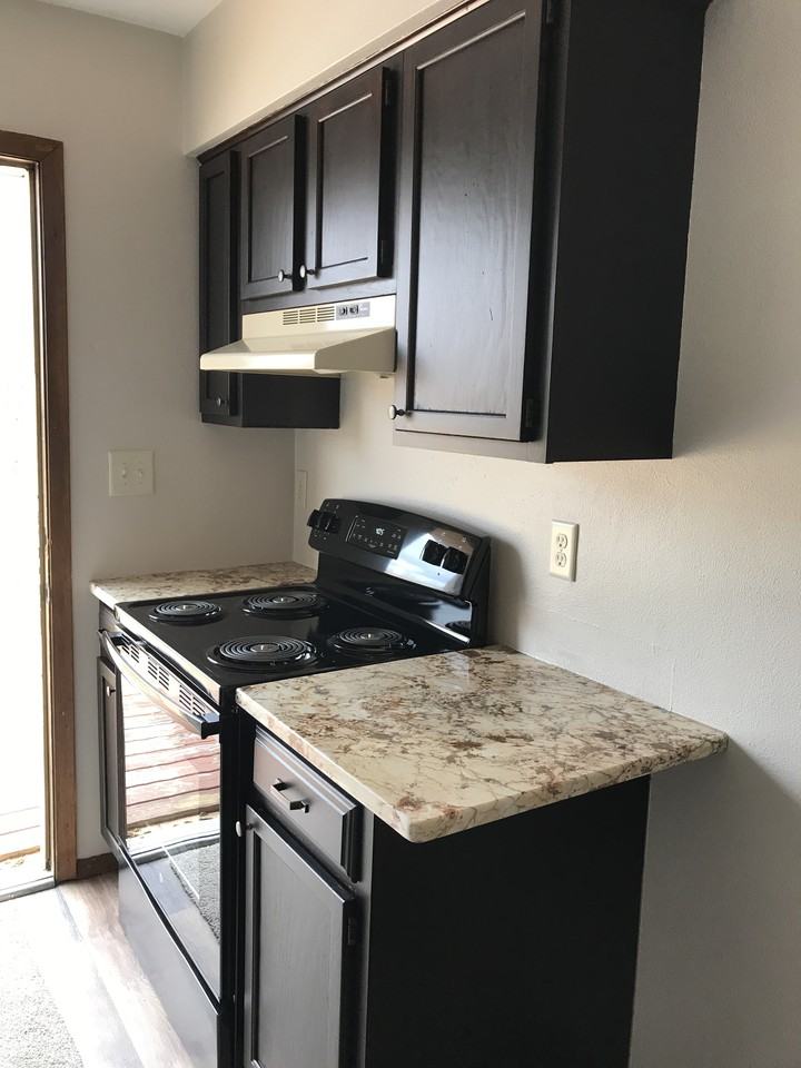 Whispering Way #3 - Photo 3 of 15