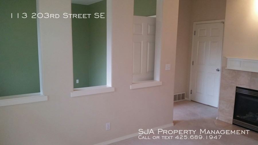 113 203rd Street Se - Photo 3 of 15