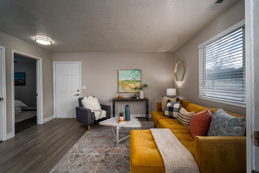 Edgewood Park Apartments - Photo 4 of 17