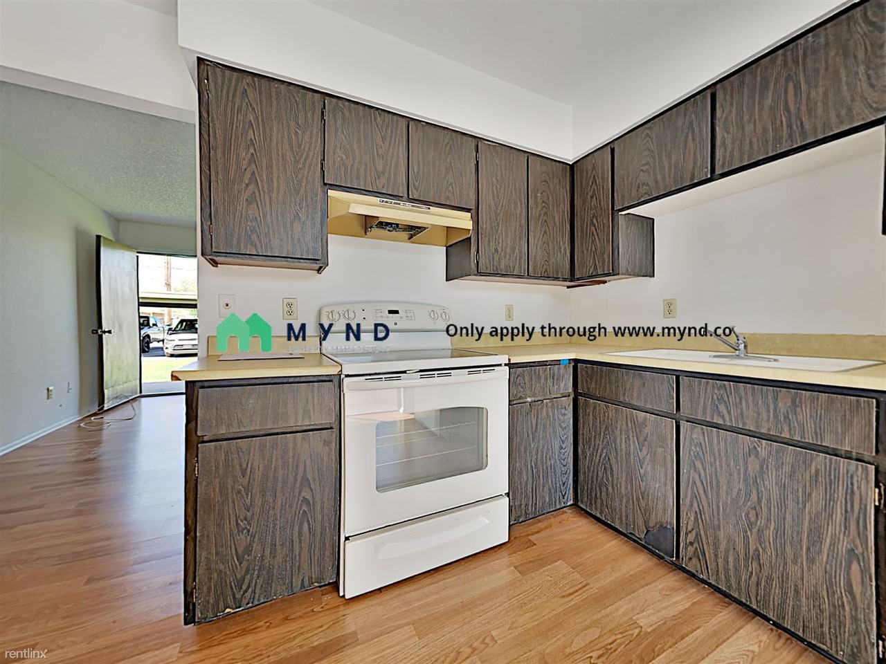 245 N Horne - Photo 3 of 11