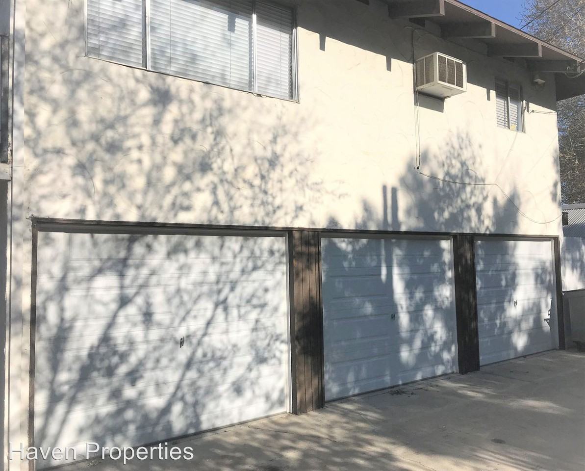 Oak & 16th Street - Photo 2 of 2