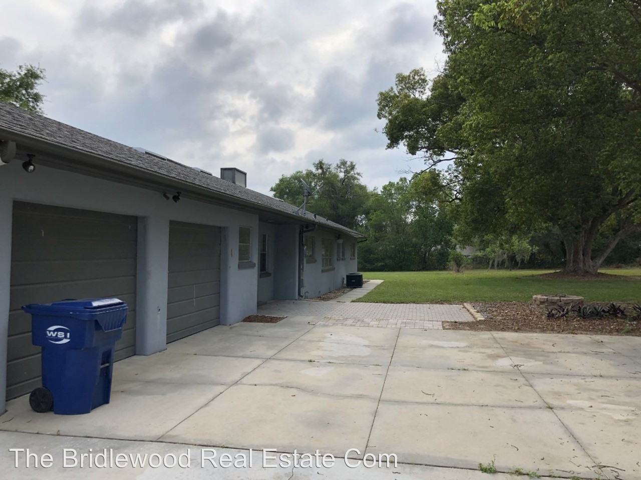 524 E Waldo St - Photo 3 of 24