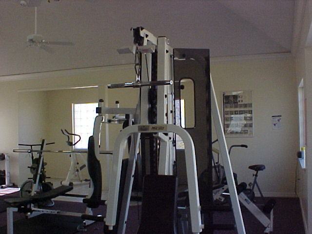 1879 Cambridge Park Pl - Photo 3 of 3