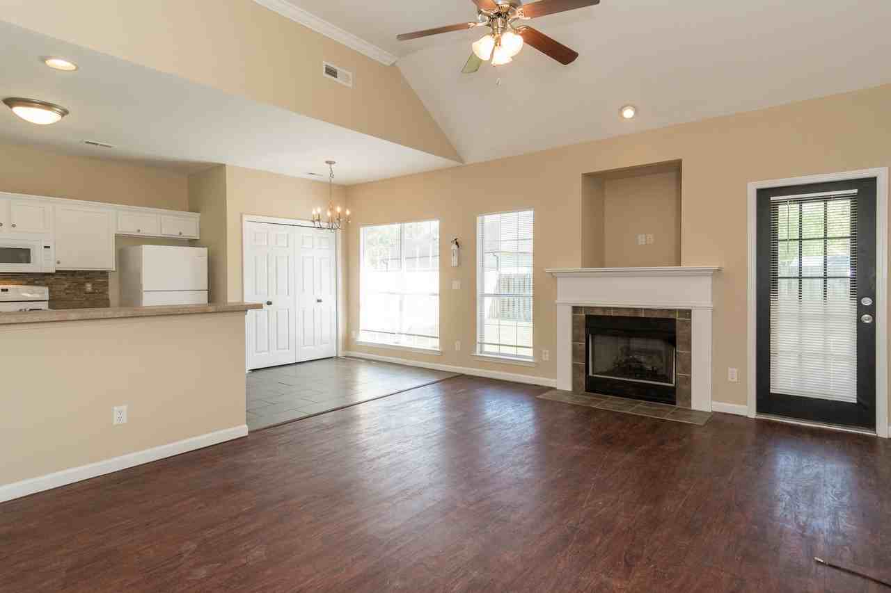 209 Forest Village Ln - Photo 3 of 12