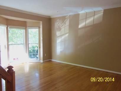 9305 Maxwell Ct - Photo 3 of 9