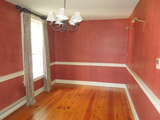 40193 Main St - Photo 3 of 5