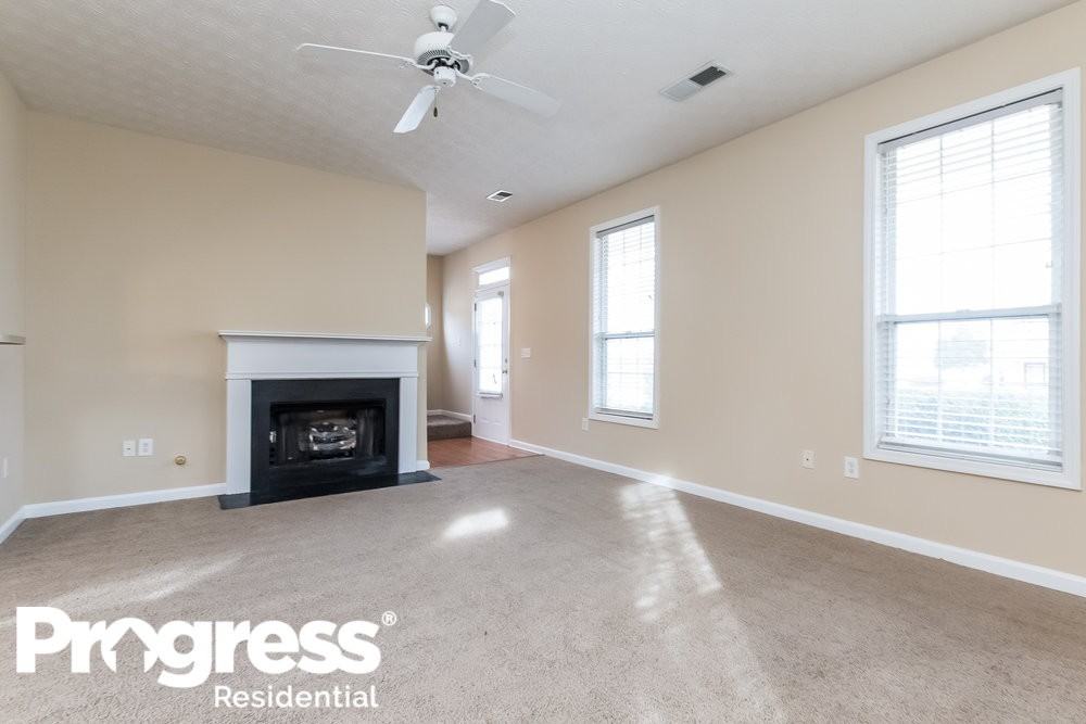3005 Heatherbrook Trce - Photo 3 of 15