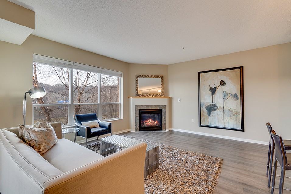 Riverview at Upper Landing - Photo 2 of 39