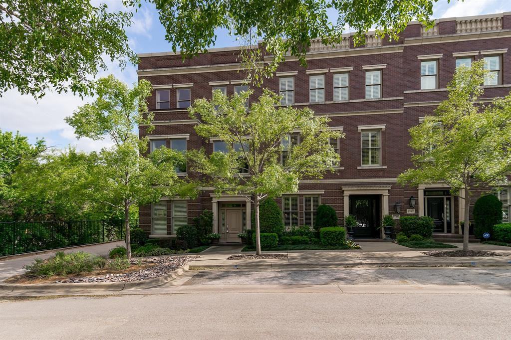 1591 Main St - Photo 2 of 35