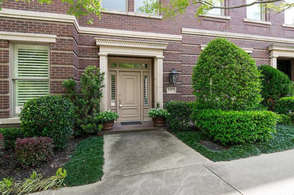 1591 Main St - Photo 3 of 35