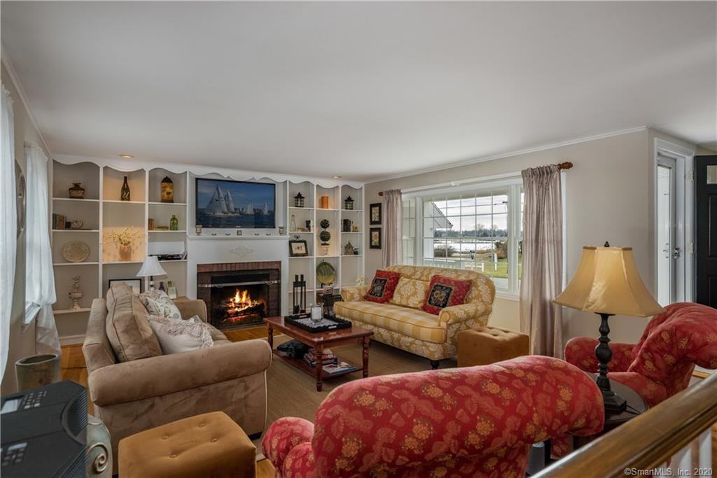 20 Indian Dr - Photo 3 of 29