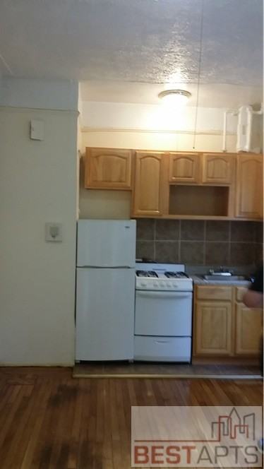 128 Central Park N #1G - Photo 3 of 4