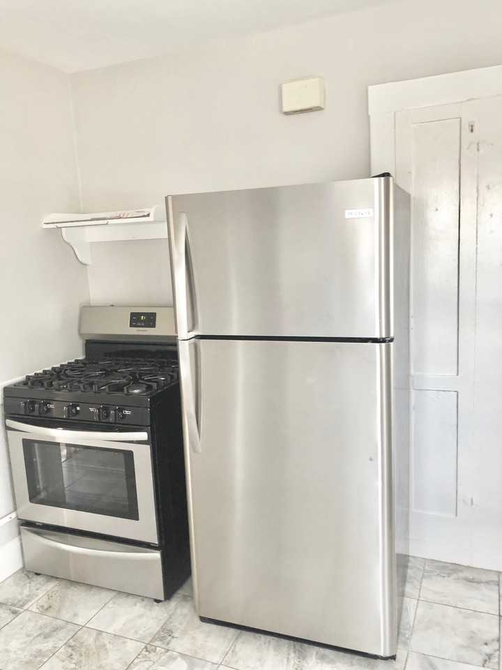 238 Washington Street #2b - Photo 2 of 5