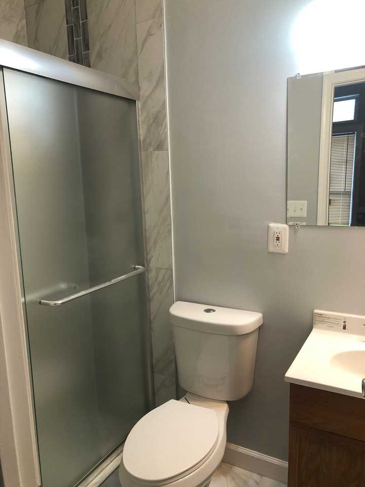 3832 Cottage Ave - Photo 5 of 10