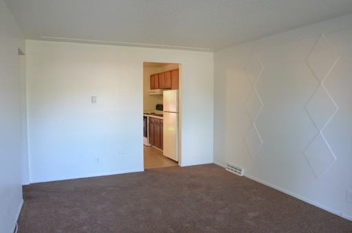 10806 E 4th Way - Photo 2 of 16