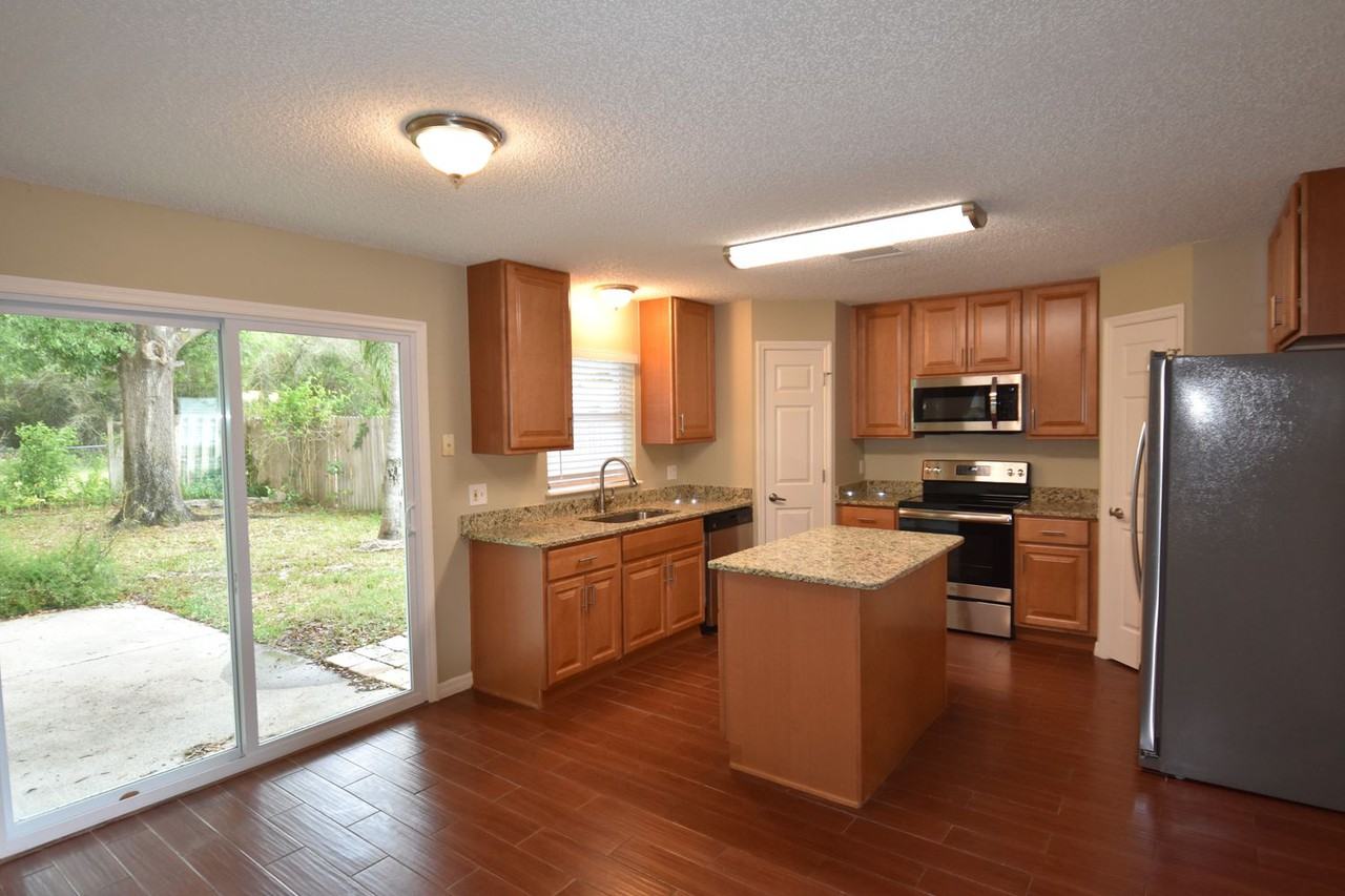 3254 Wild Pepper Ct - Photo 2 of 15