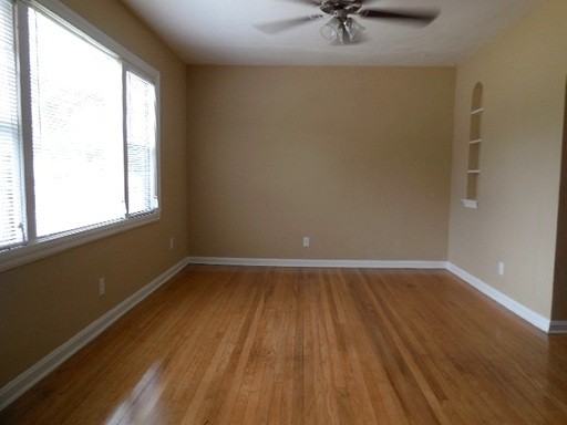 750 Glynlea Rd - Photo 3 of 17