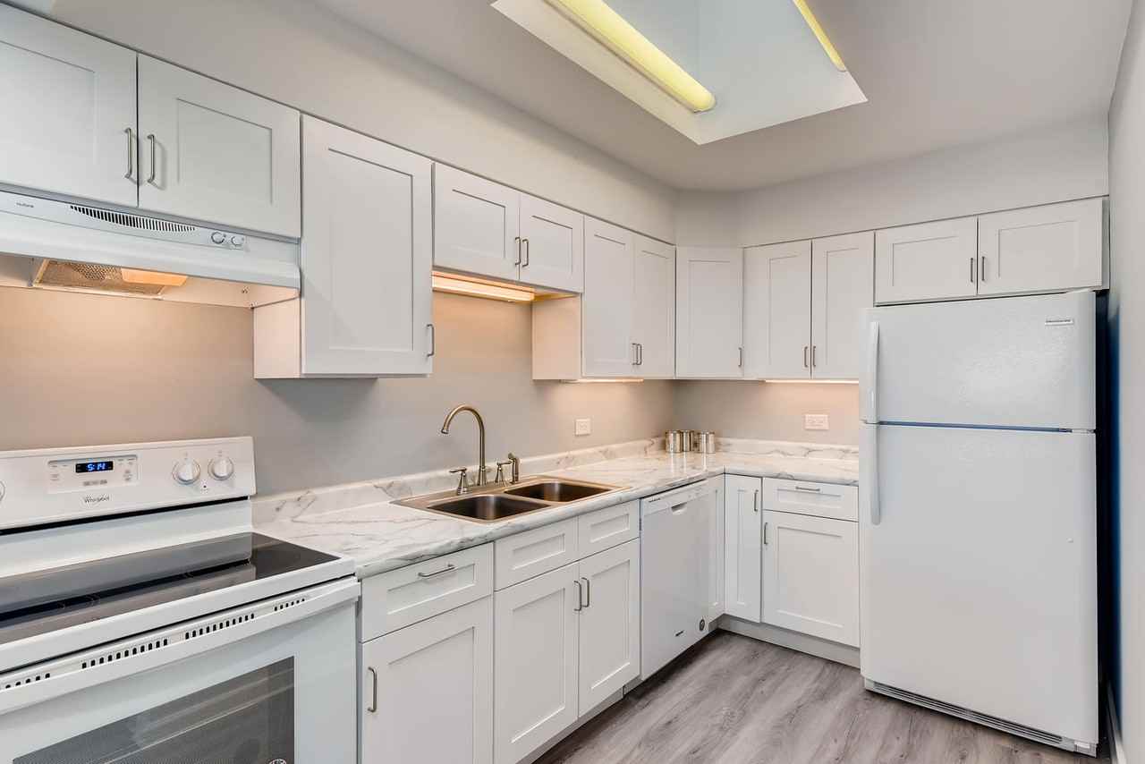 434 Prospect Ave. - Photo 2 of 17