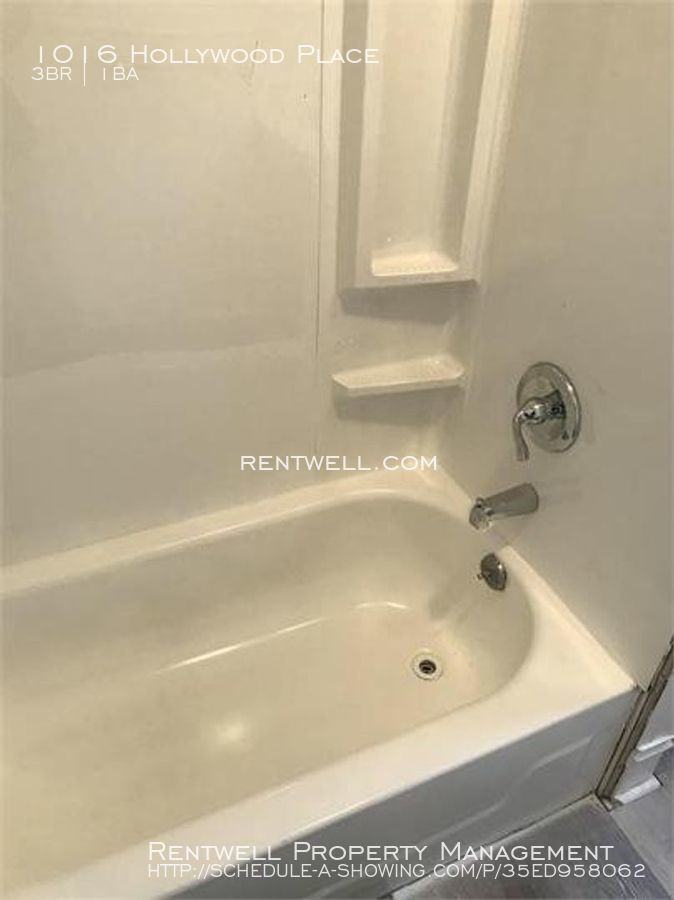 1016 Hollywood Pl - Photo 2 of 9