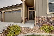 5470 Wishing Well Drive - Photo 2 of 23