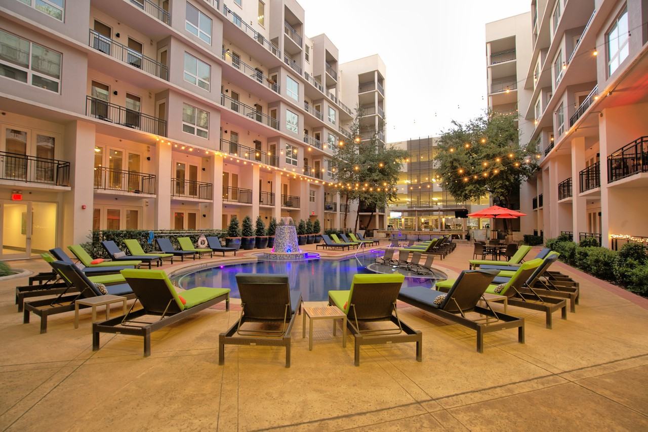 Uptown Trail - Photo 3 of 20