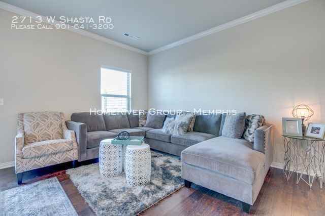 2713 W Shasta Rd - Photo 3 of 3