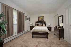 Bayview Apartments - Photo 3 of 13