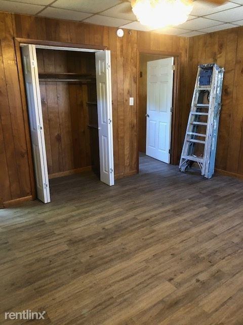 4317 Whitney Drive B - Photo 3 of 6