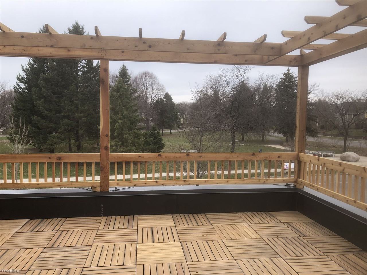 918 Raymond Avenue - Photo 3 of 9