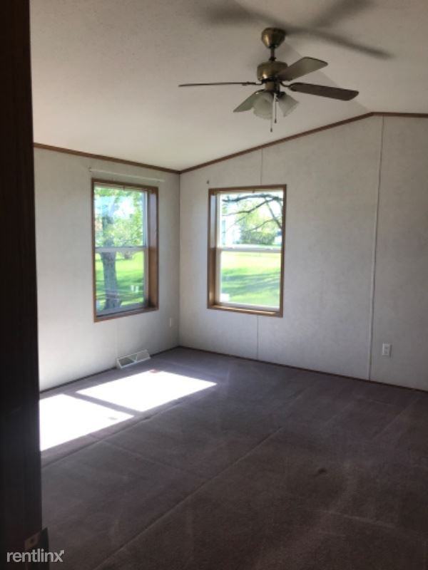 5771 Iberia Ave - Photo 3 of 10