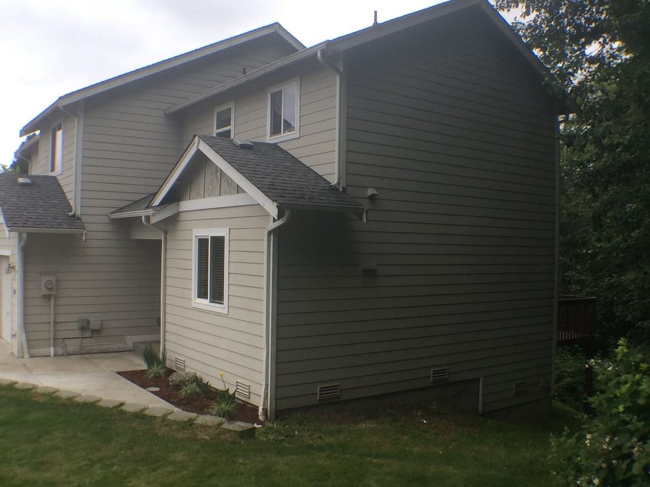 1829 Karcher Rd Se - Photo 2 of 31